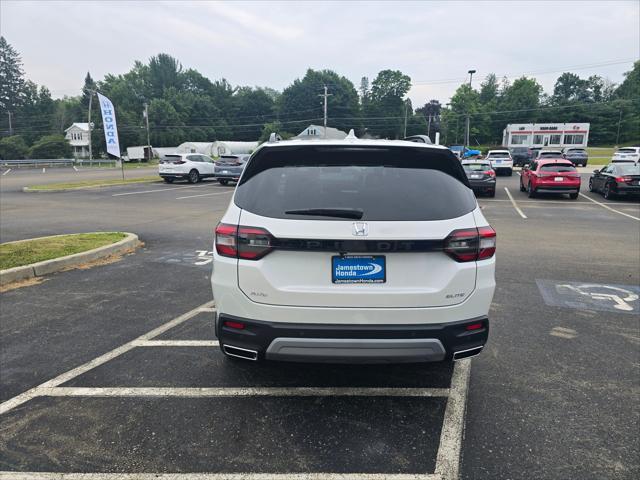 new 2025 Honda Pilot car, priced at $54,985