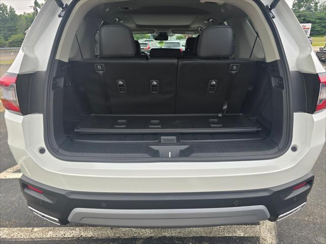 new 2025 Honda Pilot car, priced at $54,985