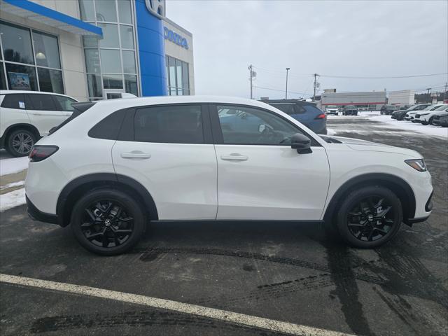 new 2025 Honda HR-V car, priced at $30,805