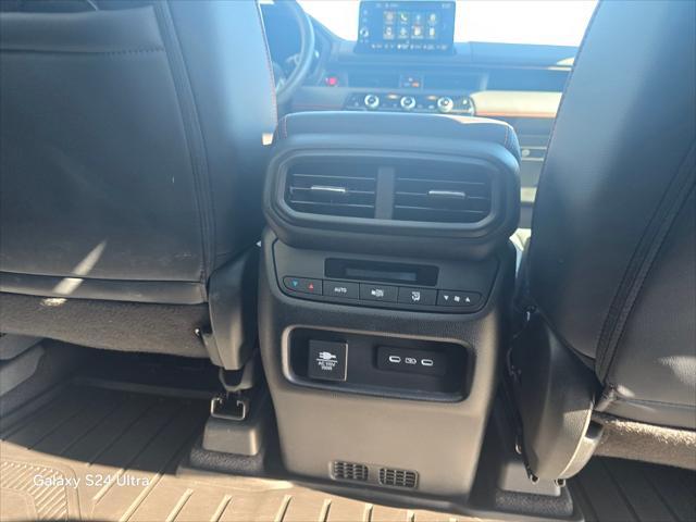 used 2025 Honda Pilot car, priced at $50,900