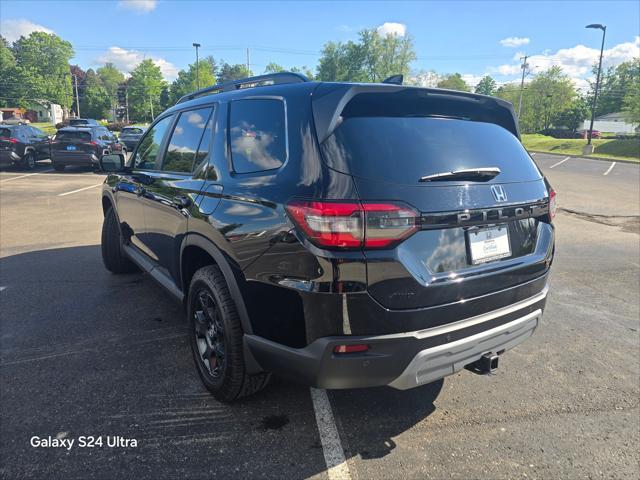 used 2025 Honda Pilot car, priced at $50,900