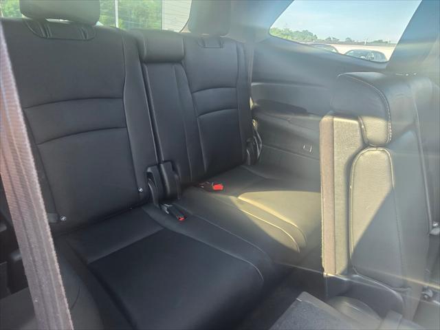 used 2022 Honda Pilot car, priced at $35,709