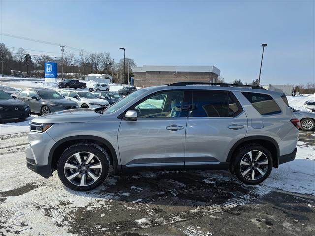 new 2025 Honda Pilot car, priced at $51,050