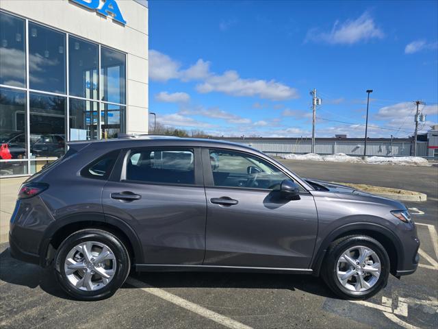 new 2025 Honda HR-V car, priced at $28,295