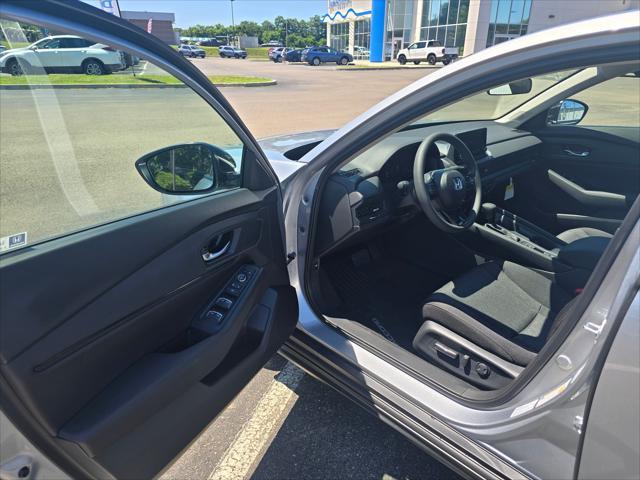 new 2025 Honda Accord car, priced at $31,710