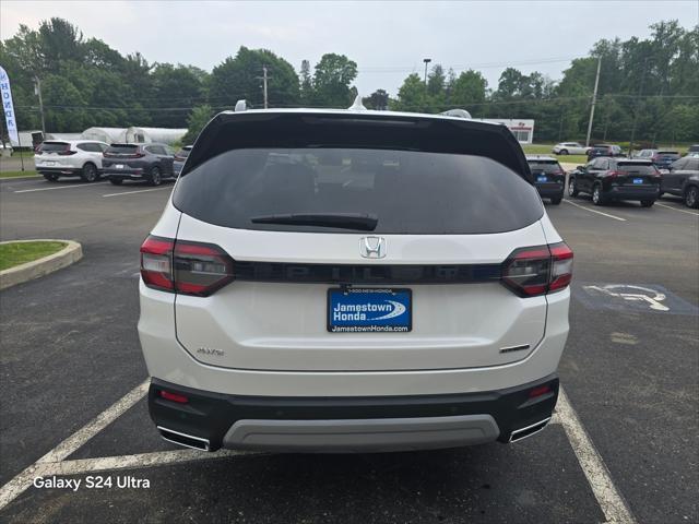 new 2025 Honda Pilot car, priced at $51,505