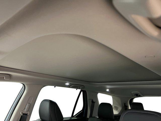 new 2025 Honda Pilot car, priced at $52,235
