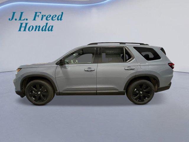 new 2025 Honda Pilot car, priced at $56,530
