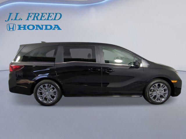 new 2025 Honda Odyssey car, priced at $48,005