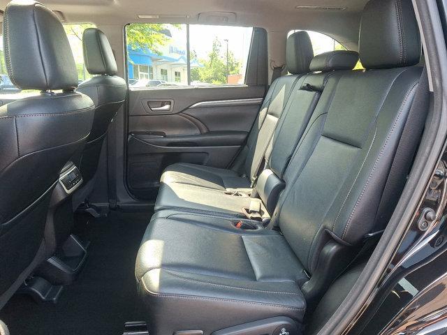 used 2017 Toyota Highlander car, priced at $22,995