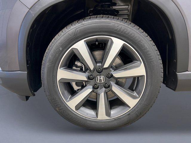 new 2025 Honda Pilot car, priced at $54,530