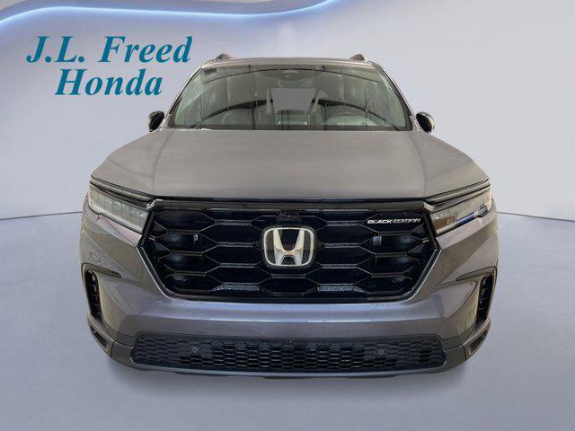 new 2025 Honda Pilot car, priced at $56,030