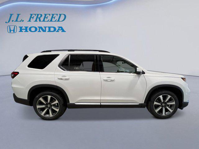 new 2025 Honda Pilot car, priced at $51,505