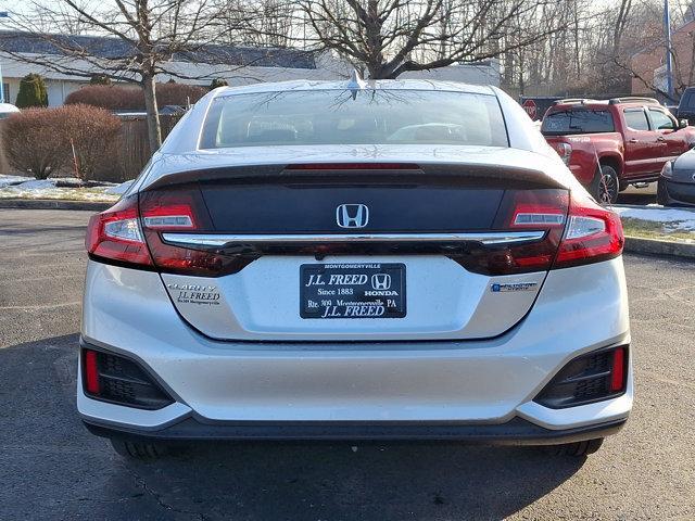 used 2018 Honda Clarity Plug-In Hybrid car, priced at $15,537