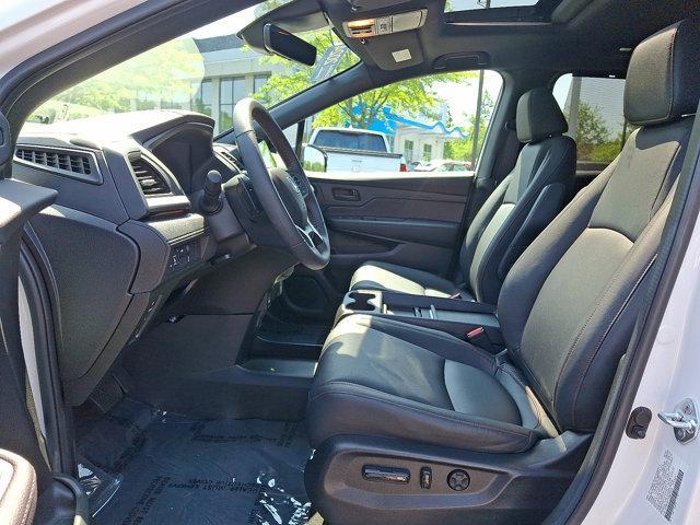 used 2024 Honda Odyssey car, priced at $42,444