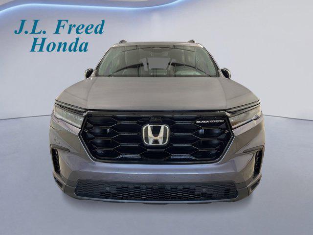 new 2025 Honda Pilot car, priced at $56,030