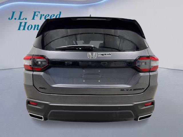 new 2025 Honda Pilot car, priced at $56,030