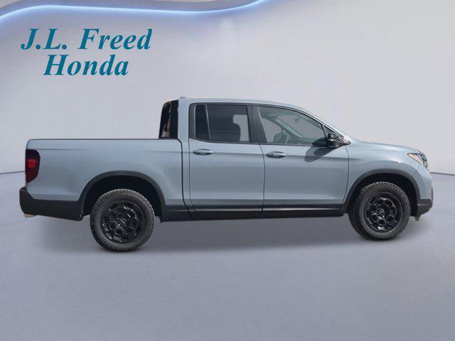 new 2025 Honda Ridgeline car, priced at $49,185