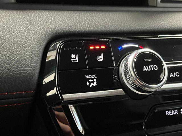 new 2025 Honda Pilot car, priced at $58,205