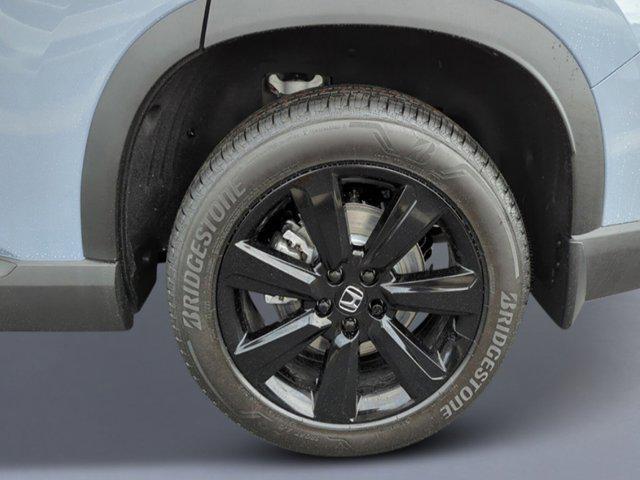 new 2025 Honda Pilot car, priced at $58,205