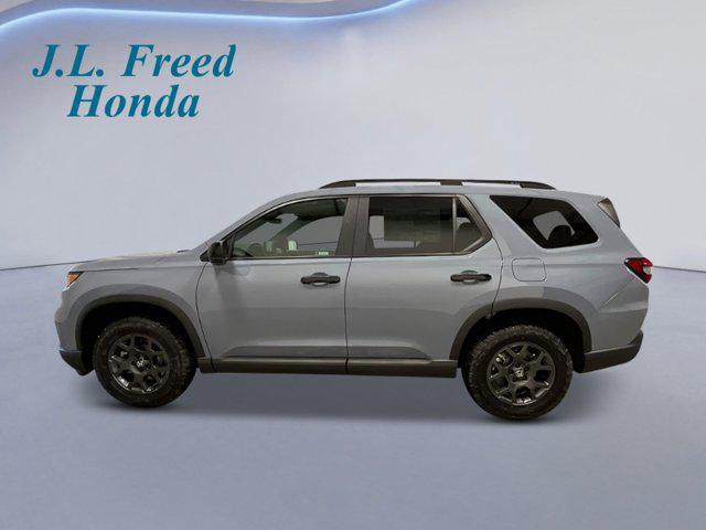 new 2025 Honda Pilot car, priced at $51,305