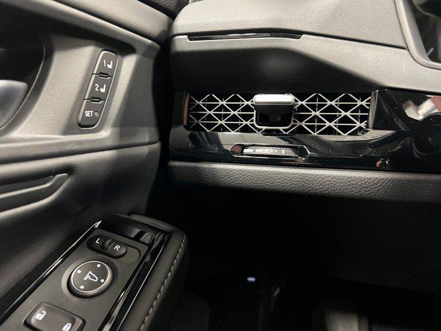 new 2025 Honda Accord Hybrid car, priced at $40,450