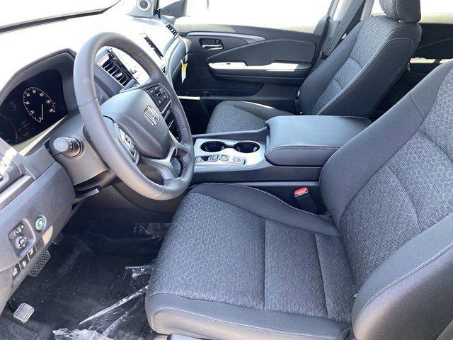 new 2025 Honda Ridgeline car, priced at $43,845