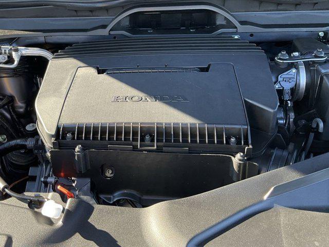 new 2025 Honda Pilot car, priced at $53,250