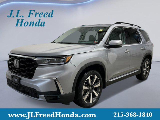 new 2025 Honda Pilot car, priced at $51,050