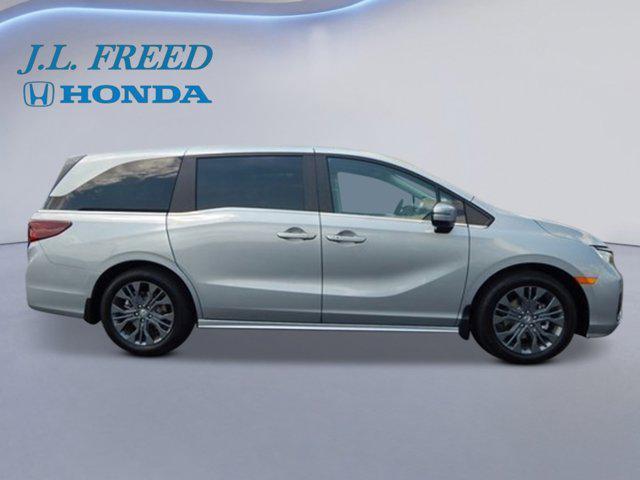 new 2025 Honda Odyssey car, priced at $48,005