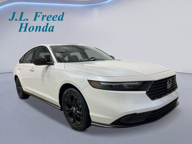 new 2025 Honda Accord car, priced at $32,165