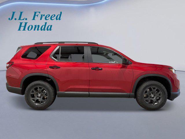 new 2025 Honda Pilot car, priced at $51,305