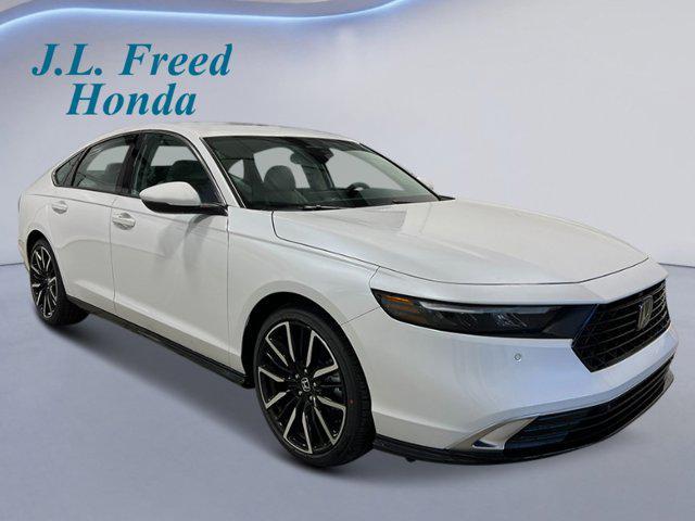new 2025 Honda Accord Hybrid car, priced at $40,905