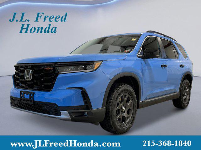 new 2025 Honda Pilot car, priced at $51,305