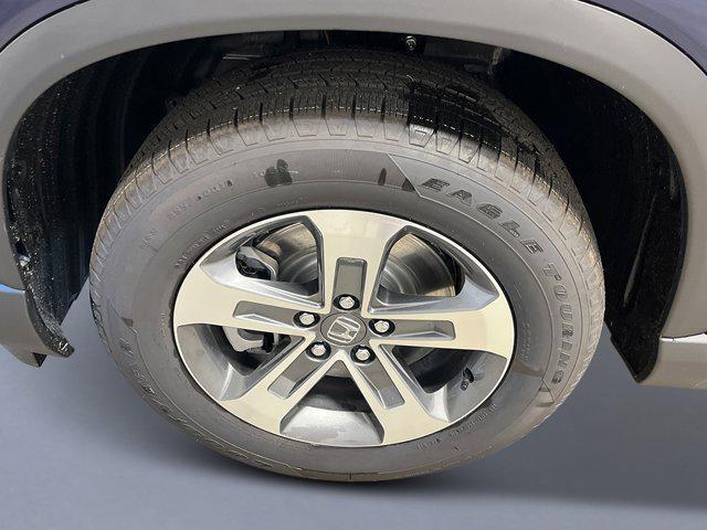 new 2025 Honda Pilot car, priced at $47,050