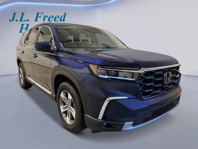 new 2025 Honda Pilot car, priced at $47,050