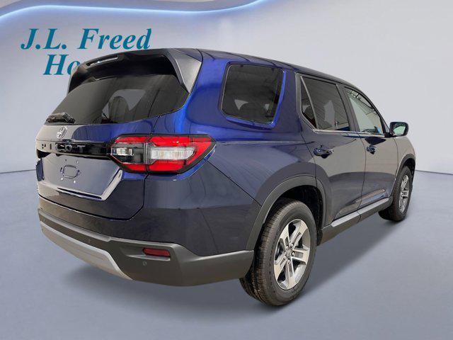 new 2025 Honda Pilot car, priced at $47,050