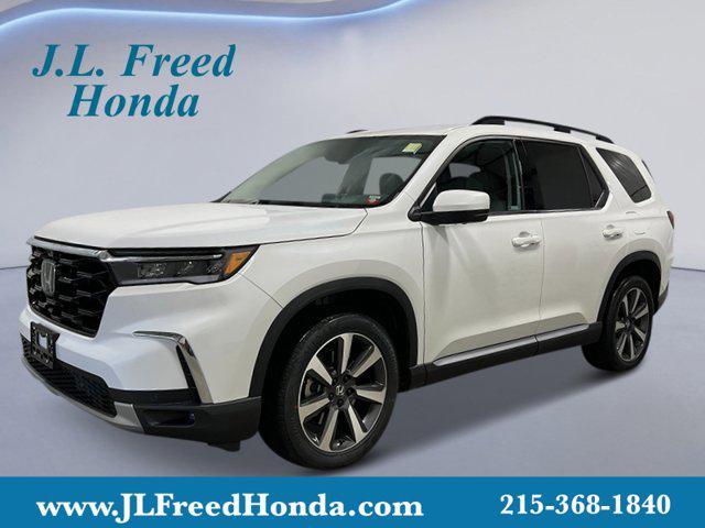 new 2025 Honda Pilot car, priced at $55,030