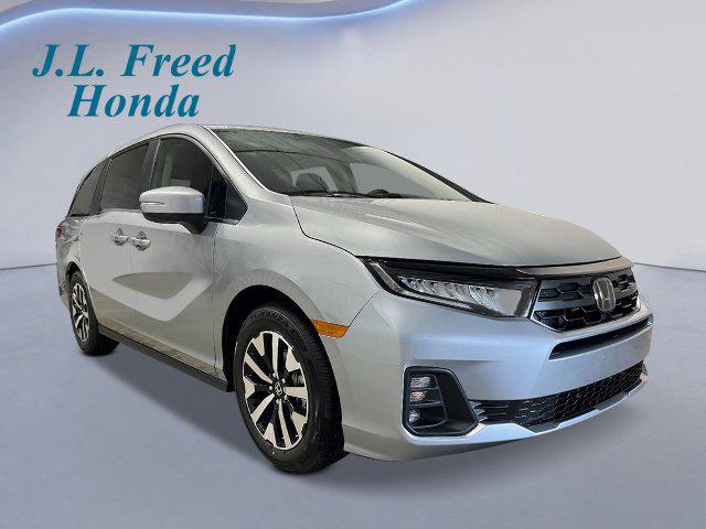 new 2026 Honda Odyssey car, priced at $44,290