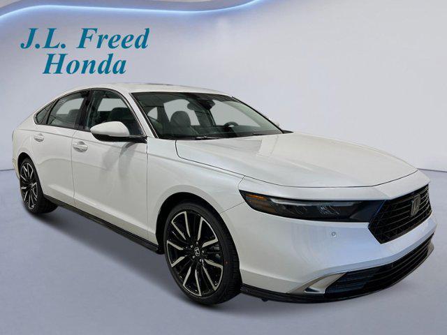 new 2025 Honda Accord Hybrid car, priced at $40,905
