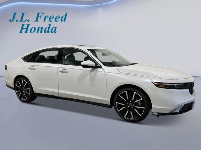 new 2025 Honda Accord Hybrid car, priced at $40,905