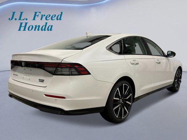 new 2025 Honda Accord Hybrid car, priced at $40,905