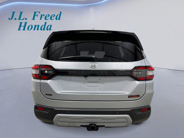 new 2025 Honda Pilot car, priced at $50,850