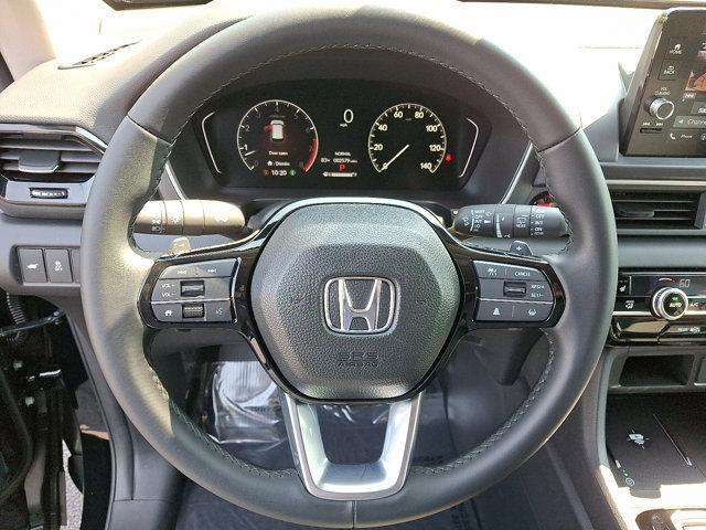 used 2025 Honda Pilot car, priced at $43,787
