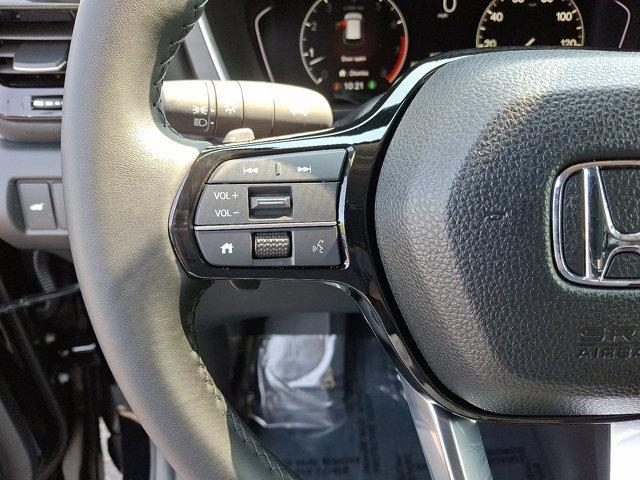 used 2025 Honda Pilot car, priced at $43,787