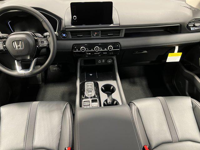 new 2025 Honda Pilot car, priced at $51,505