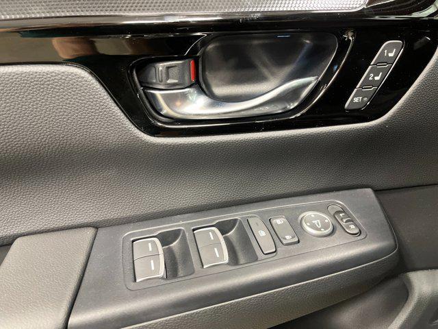 new 2026 Honda CR-V Hybrid car, priced at $43,645