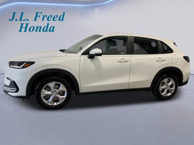 new 2025 Honda HR-V car, priced at $28,750