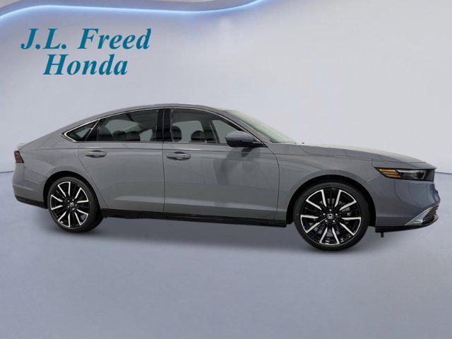 new 2025 Honda Accord Hybrid car, priced at $40,905