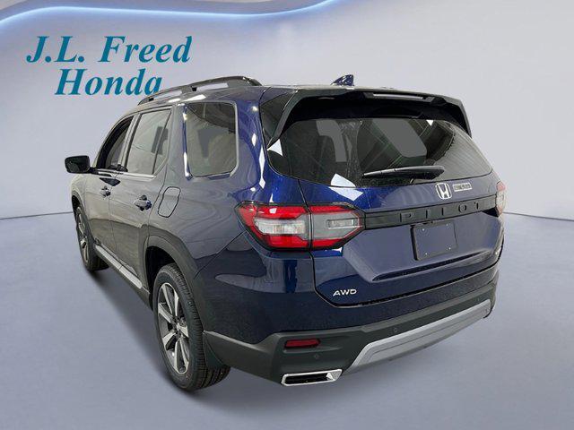 new 2025 Honda Pilot car, priced at $51,050